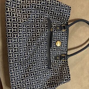 Tommy Hilfiger Navy and Cream Geometric Tote
